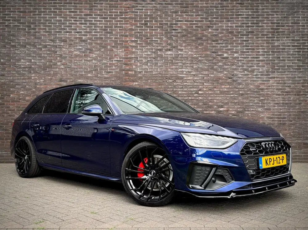 Audi A4 TFSI S-EDITION uit 2021, foto 2