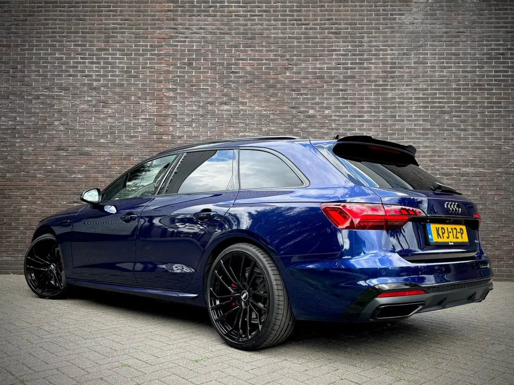Audi A4 TFSI S-EDITION uit 2021, foto 3