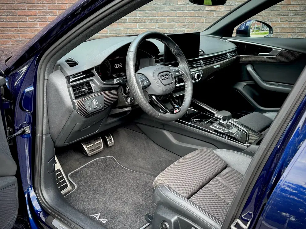 Audi A4 TFSI S-EDITION uit 2021, foto 5