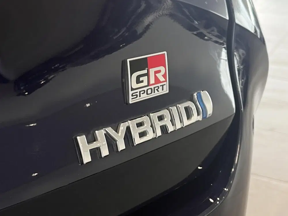 Toyota Corolla 1.8 Hybrid GR-Sport uit 2022, foto 14