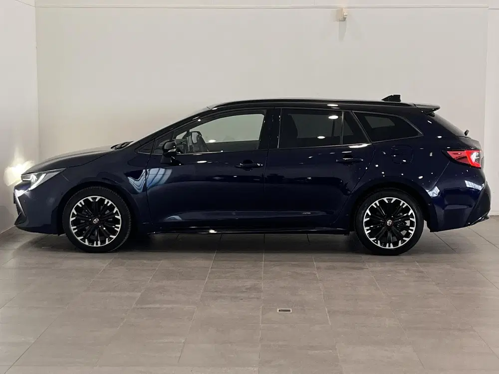 Toyota Corolla 1.8 Hybrid GR-Sport uit 2022, foto 15