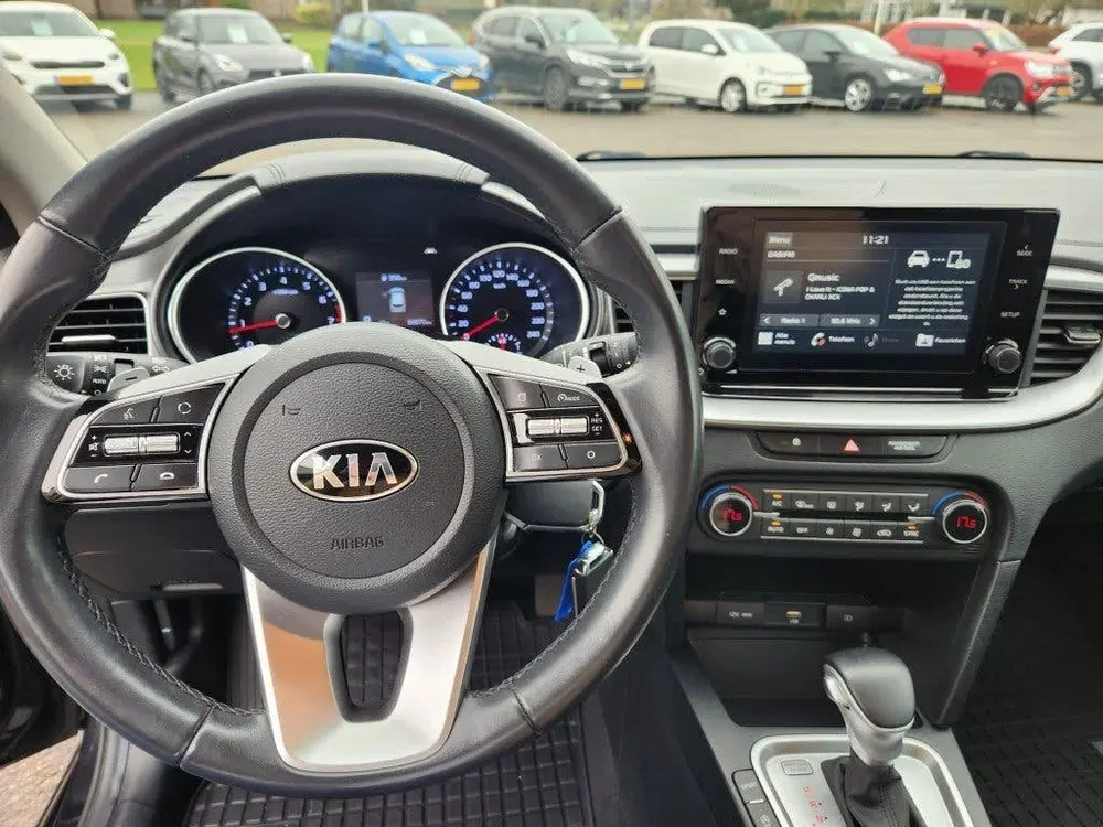 Kia Ceed 1.5 T-GDI 160PK MHEV Automaat uit 2021, foto 4