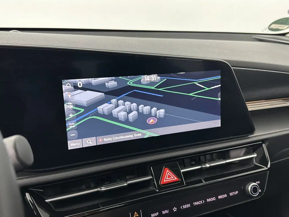 Kia Niro 1.6 GDi Hybrid DynamicLine Navigatie uit 2023, foto 13
