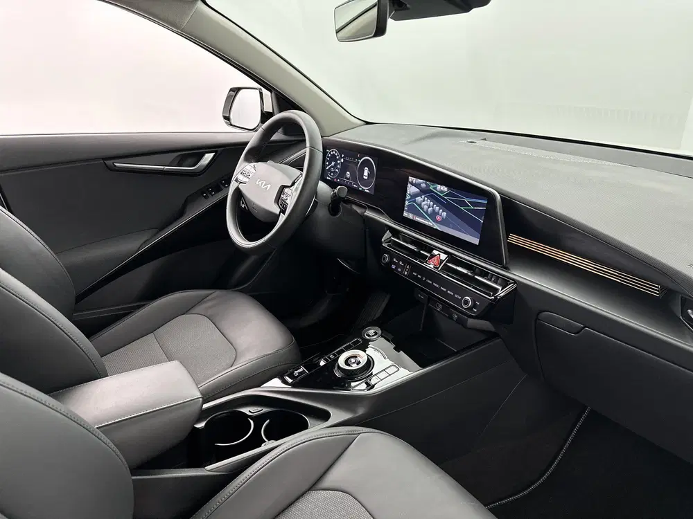 Kia Niro 1.6 GDi Hybrid DynamicLine Navigatie uit 2023, foto 15