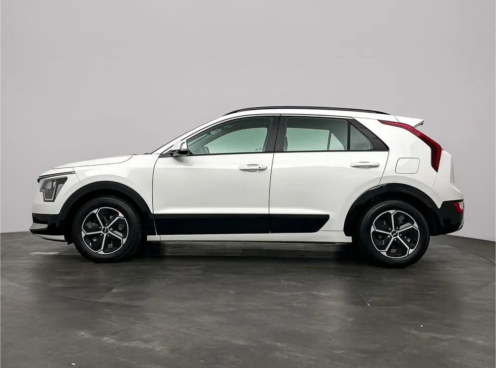 Kia Niro 1.6 GDi Hybrid DynamicLine Navigatie uit 2023, foto 8