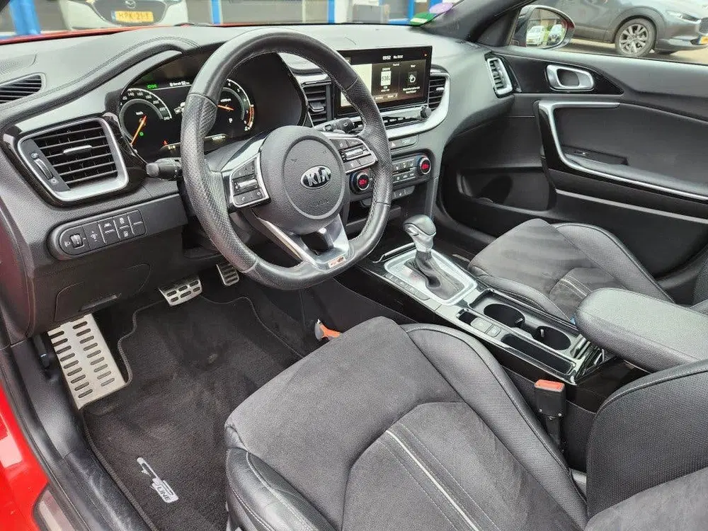 Kia Ceed PRO CEED 1.4 T-GDI GT-Line uit 2021, foto 3