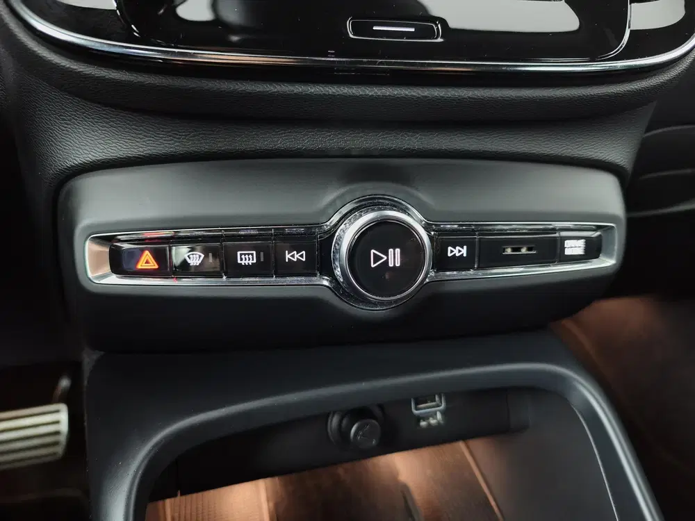 Volvo XC40 1.5 T3 R-Design uit 2019, foto 13