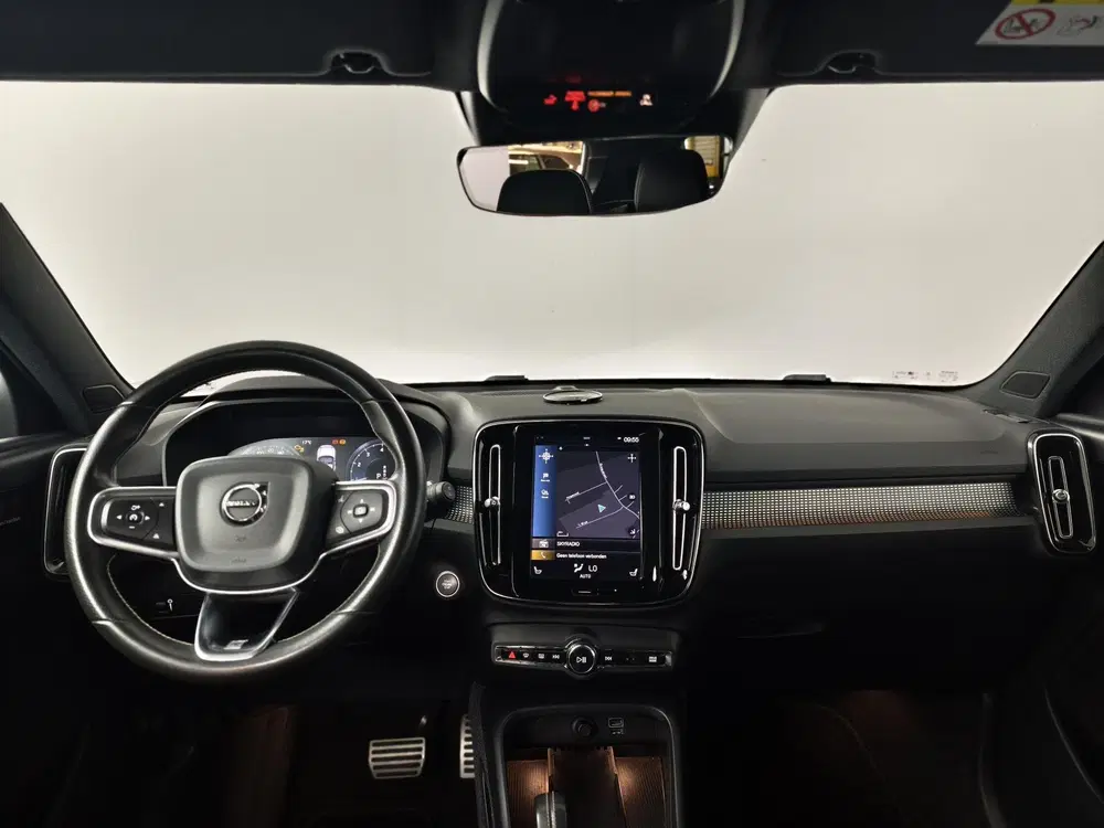 Volvo XC40 1.5 T3 R-Design uit 2019, foto 3