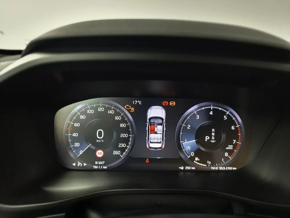 Volvo XC40 1.5 T3 R-Design uit 2019, foto 4