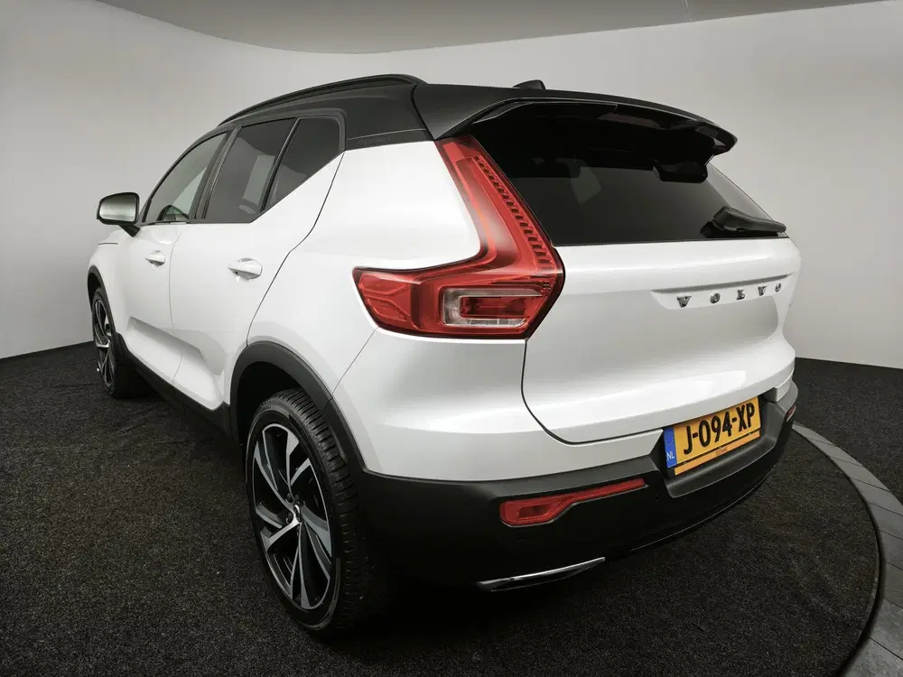 Volvo XC40 1.5 T3 R-Design uit 2019, foto 6