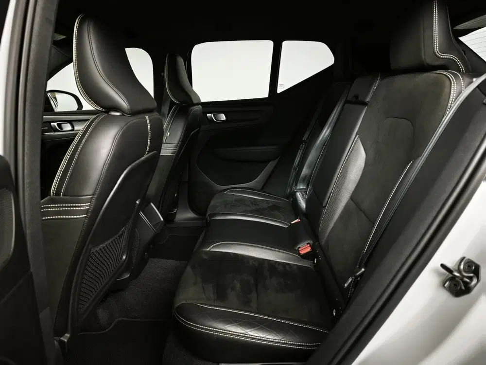 Volvo XC40 1.5 T3 R-Design uit 2019, foto 8