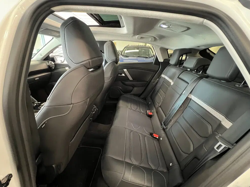 Citroën C4 Citroen C4 1.2 Puretech Shine uit 2023, foto 10
