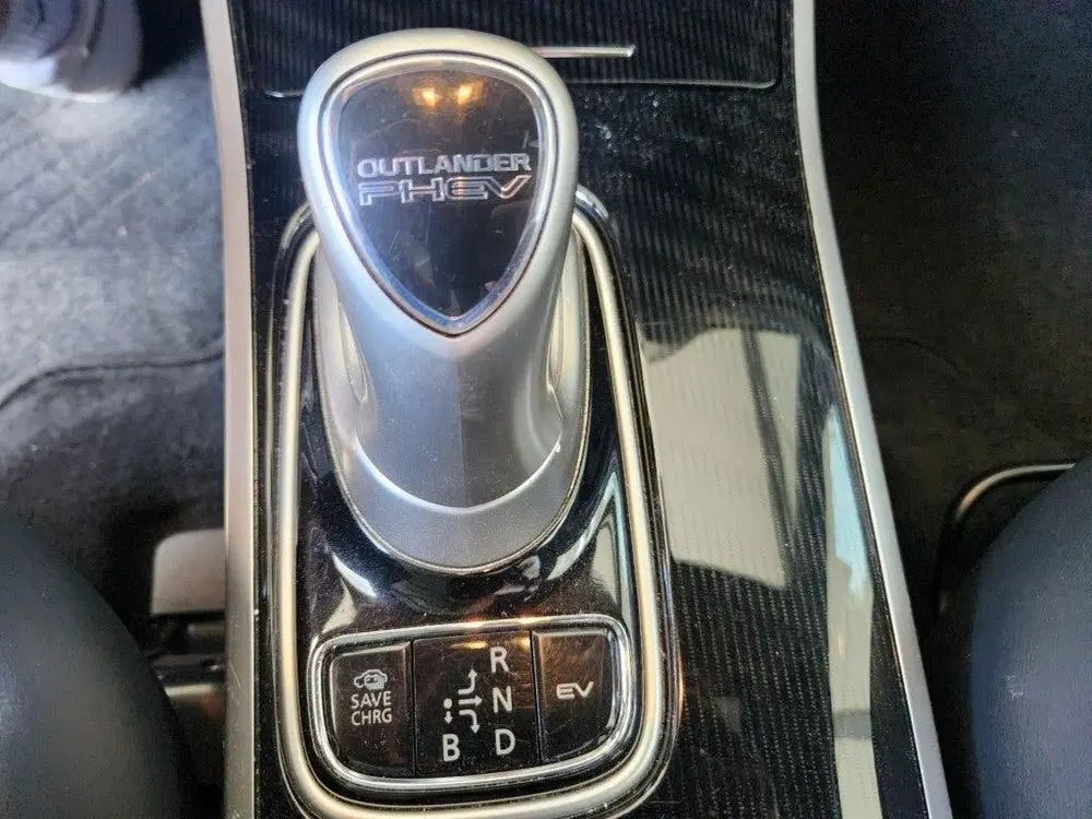 Mitsubishi Outlander 2.4 PHEV S-EDITION Trekhaak uit 2019, foto 14