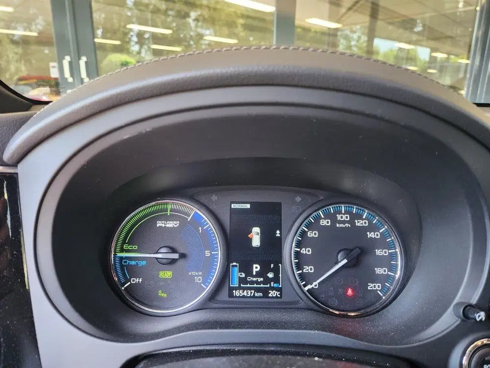 Mitsubishi Outlander 2.4 PHEV S-EDITION Trekhaak uit 2019, foto 3