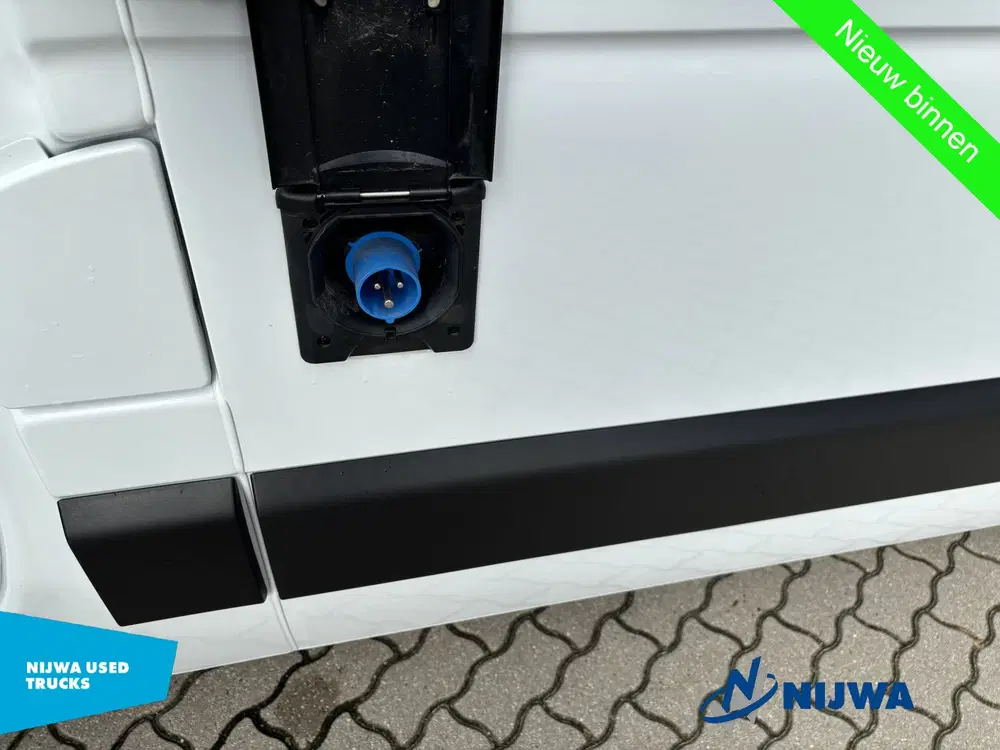 Renault Master L2H2 Koel uit 2024, foto 9