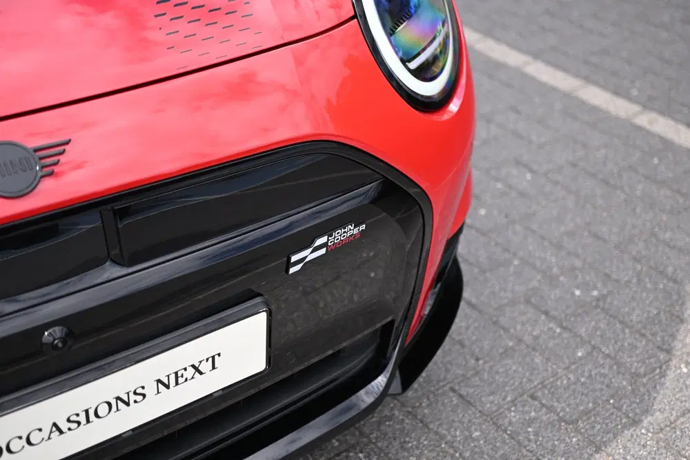 Mini Hatchback John Cooper Works uit 2026, foto 13
