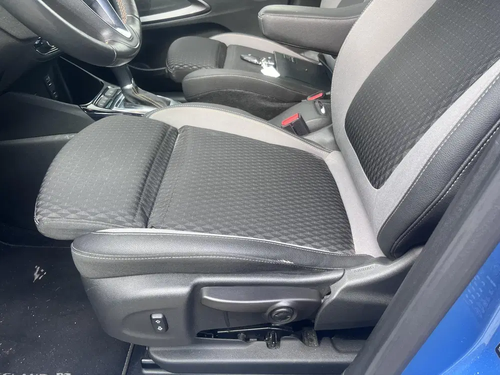 Opel Crossland 1.2 Turbo Innovation AUTOMAAT uit 2019, foto 5