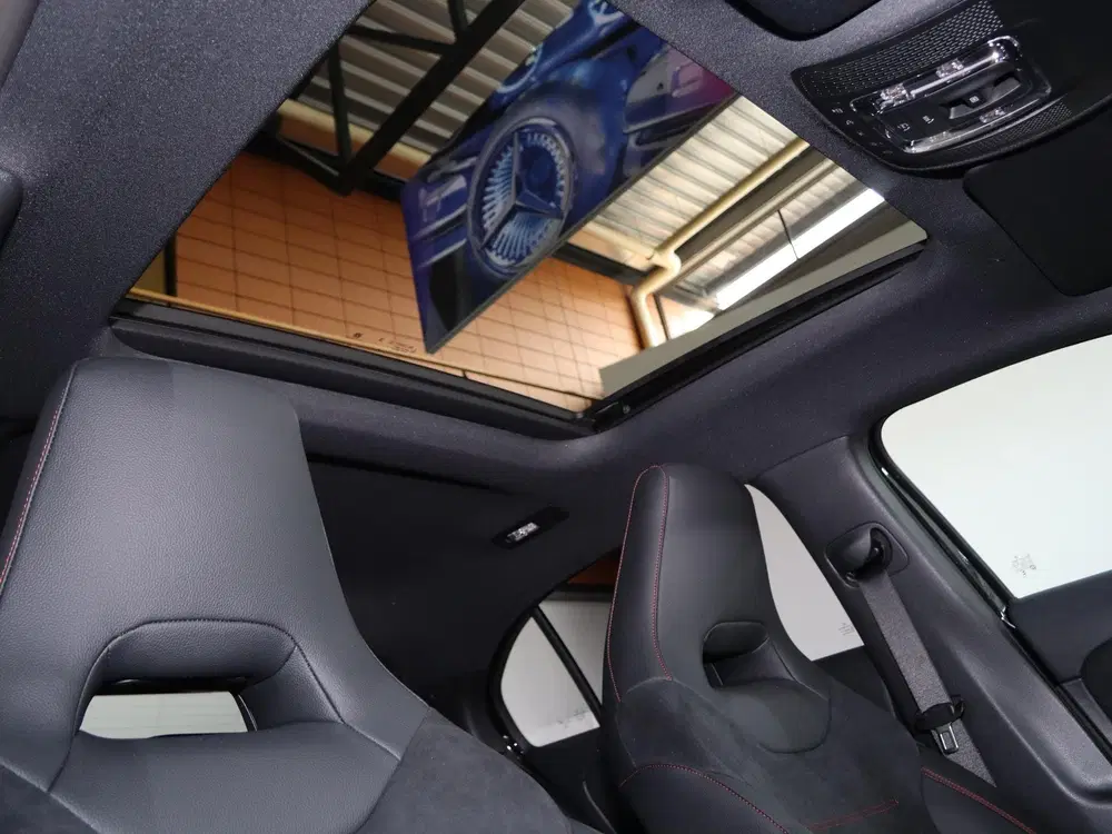 Mercedes-Benz A-Klasse 250 e Business Solution AMG uit 2026, foto 10