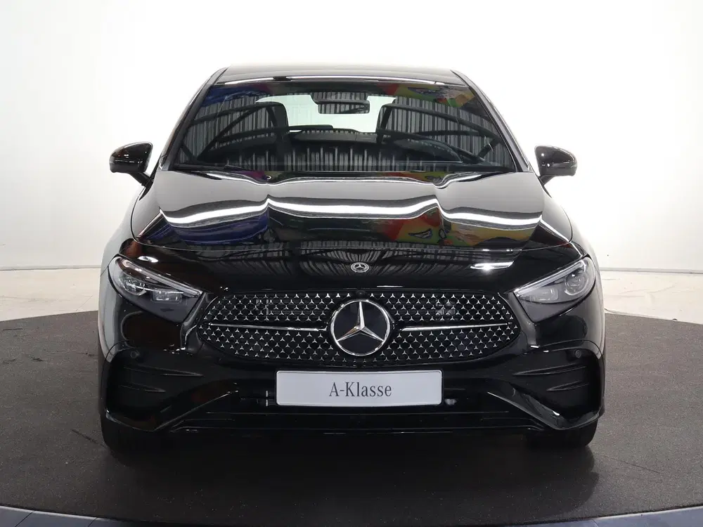Mercedes-Benz A-Klasse 250 e Business Solution AMG uit 2026, foto 3