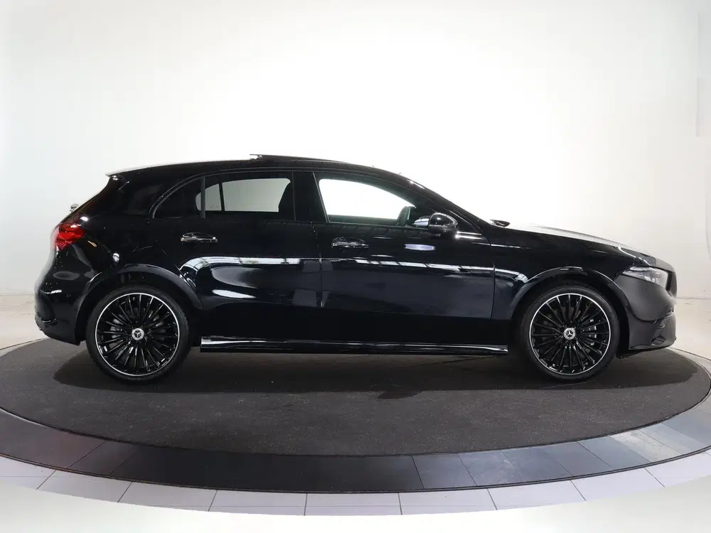 Mercedes-Benz A-Klasse 250 e Business Solution AMG uit 2026, foto 6