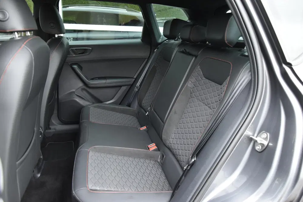 SEAT Ateca 1.5 TSI FR Business Intense uit 2022, foto 10