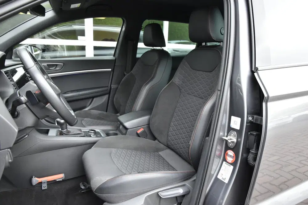 SEAT Ateca 1.5 TSI FR Business Intense uit 2022, foto 9