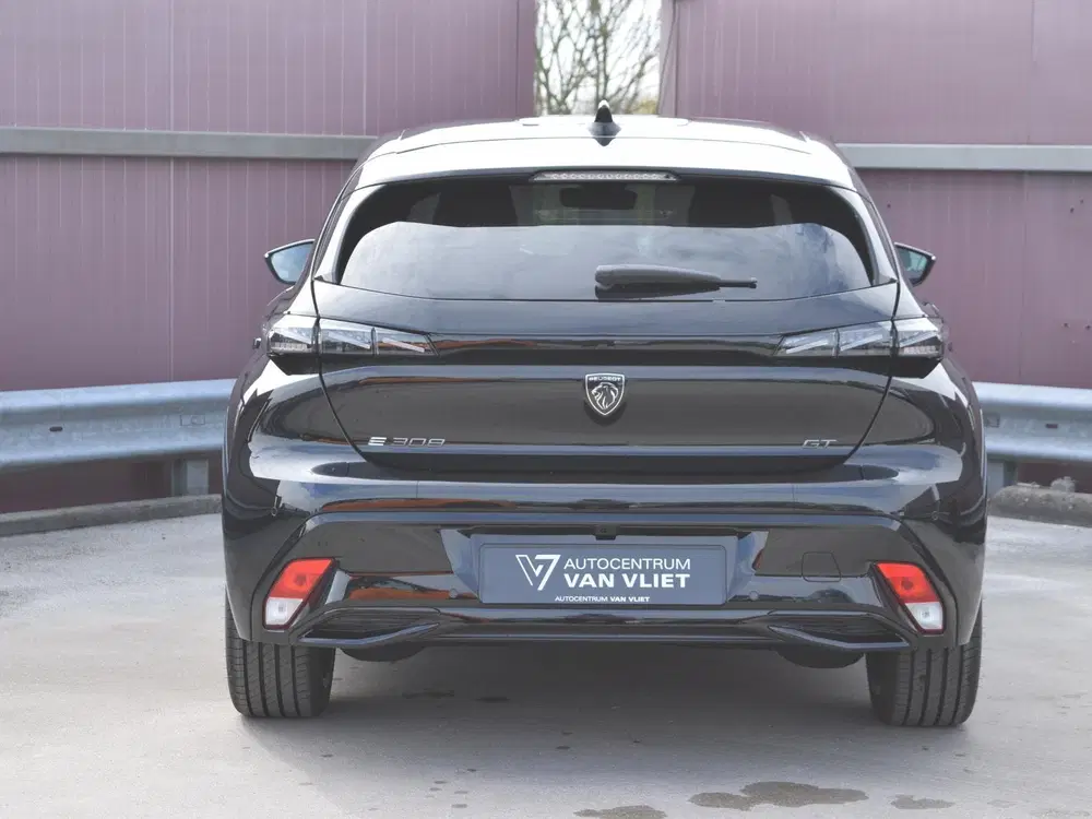 Peugeot 308 GT 54 kWh uit 2026, foto 5