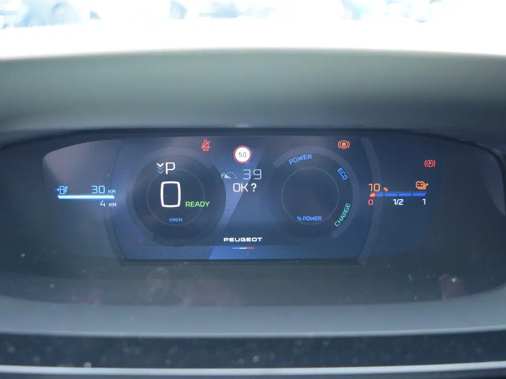 Peugeot 308 GT 54 kWh uit 2026, foto 8