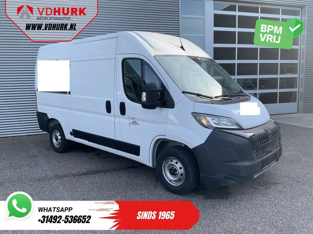 Peugeot Boxer 2.2 HDi 140 pk L2H2 270GrDeuren uit 2024