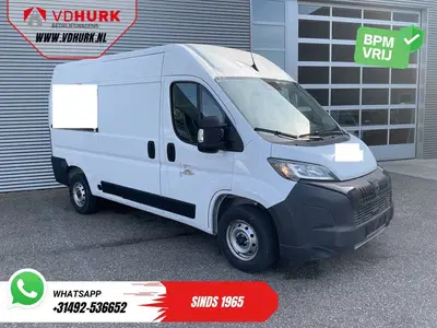 Peugeot Boxer 2.2 HDi 140 pk L2H2 270GrDeuren uit 2024