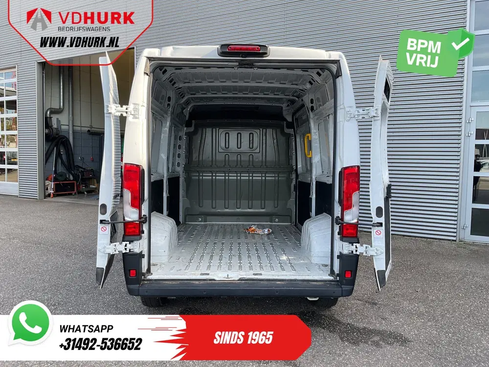 Peugeot Boxer 2.2 HDi 140 pk L2H2 270GrDeuren uit 2024, foto 5