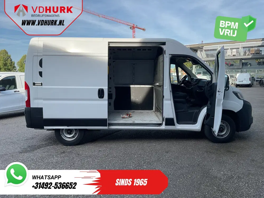 Peugeot Boxer 2.2 HDi 140 pk L2H2 270GrDeuren uit 2024, foto 6