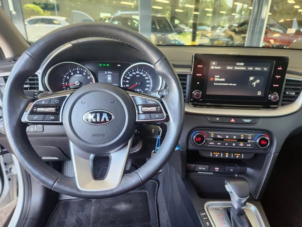 Kia XCeed 1.5 T-GDI 160pk MHEV Automaat uit 2021, foto 4