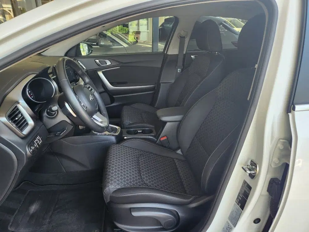 Kia XCeed 1.5 T-GDI 160pk MHEV Automaat uit 2021, foto 7