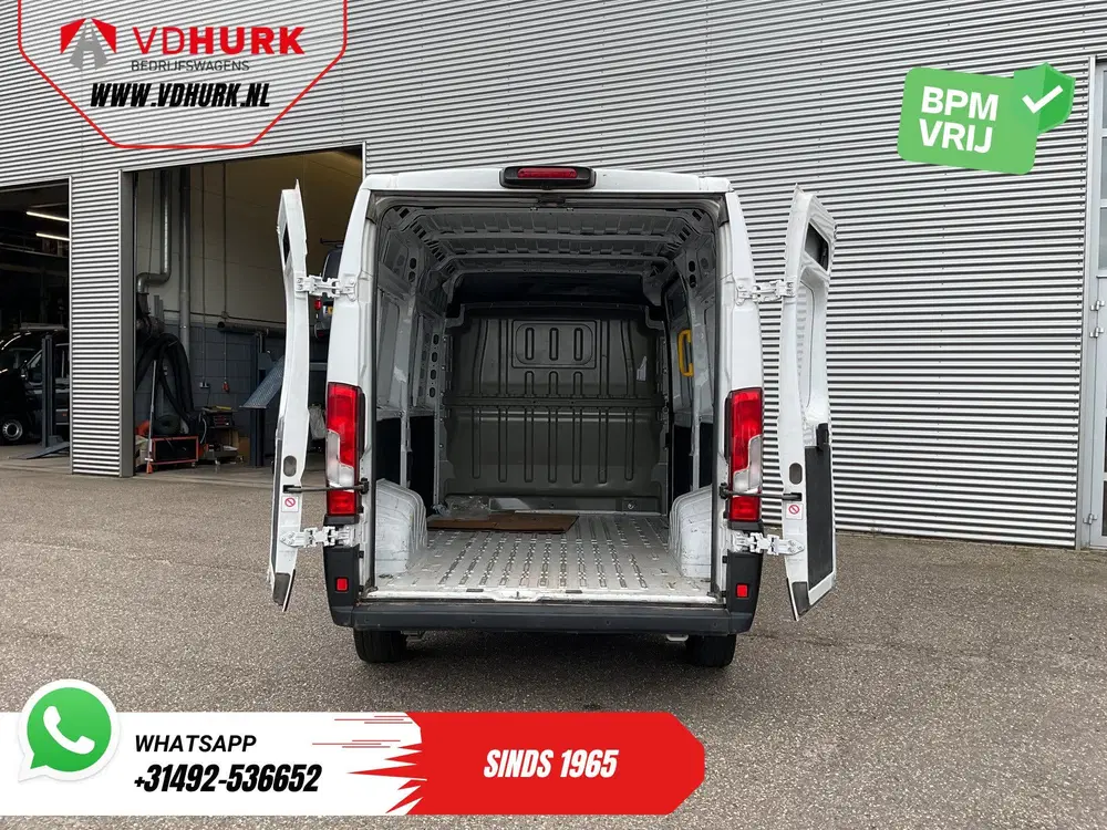 Peugeot Boxer 2.2 HDi 140 pk L2H2 270GrDeuren uit 2024, foto 5