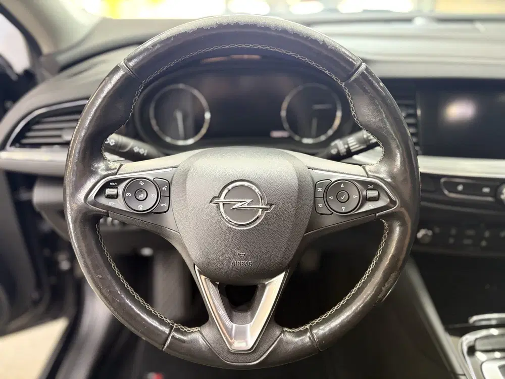 Opel Insignia 2.0 CDTI Business Executive uit 2020, foto 10