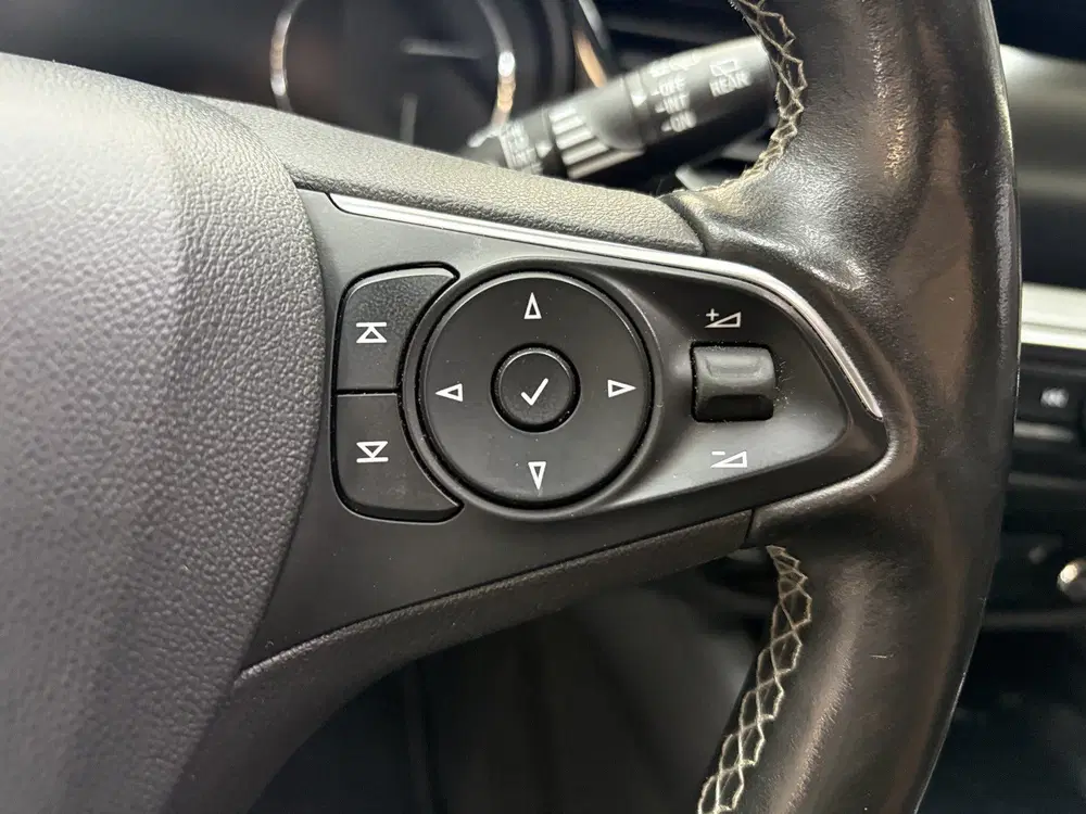 Opel Insignia 2.0 CDTI Business Executive uit 2020, foto 12