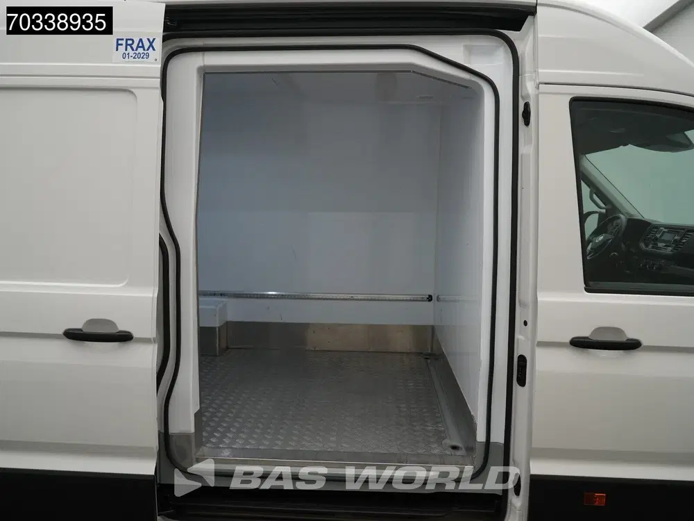 Volkswagen Crafter 140pk Koelwagen Kerstner Cooljet L3H3 AC uit 2023, foto 8