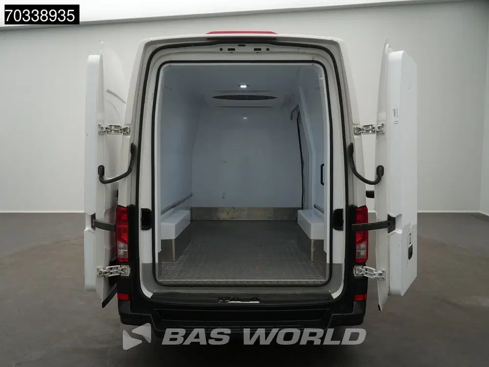 Volkswagen Crafter 140pk Koelwagen Kerstner Cooljet L3H3 AC uit 2023, foto 9