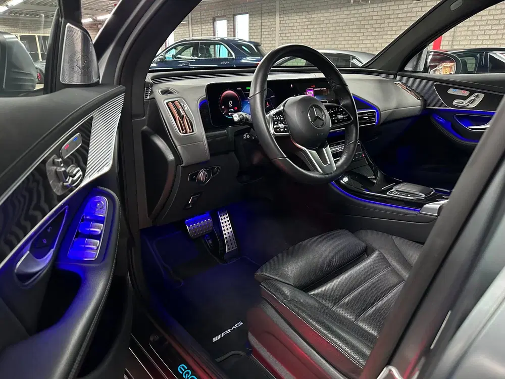 Mercedes-Benz EQC 4MATIC uit 2022, foto 3