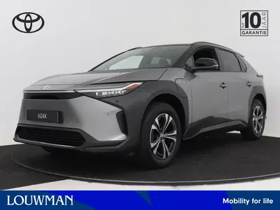 Toyota bZ4X Dynamic 71 kWh uit 2025