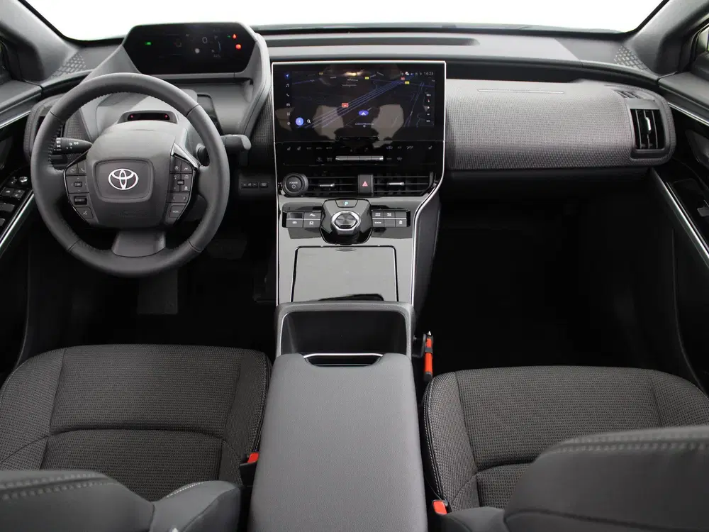 Toyota bZ4X Dynamic 71 kWh uit 2025, foto 5