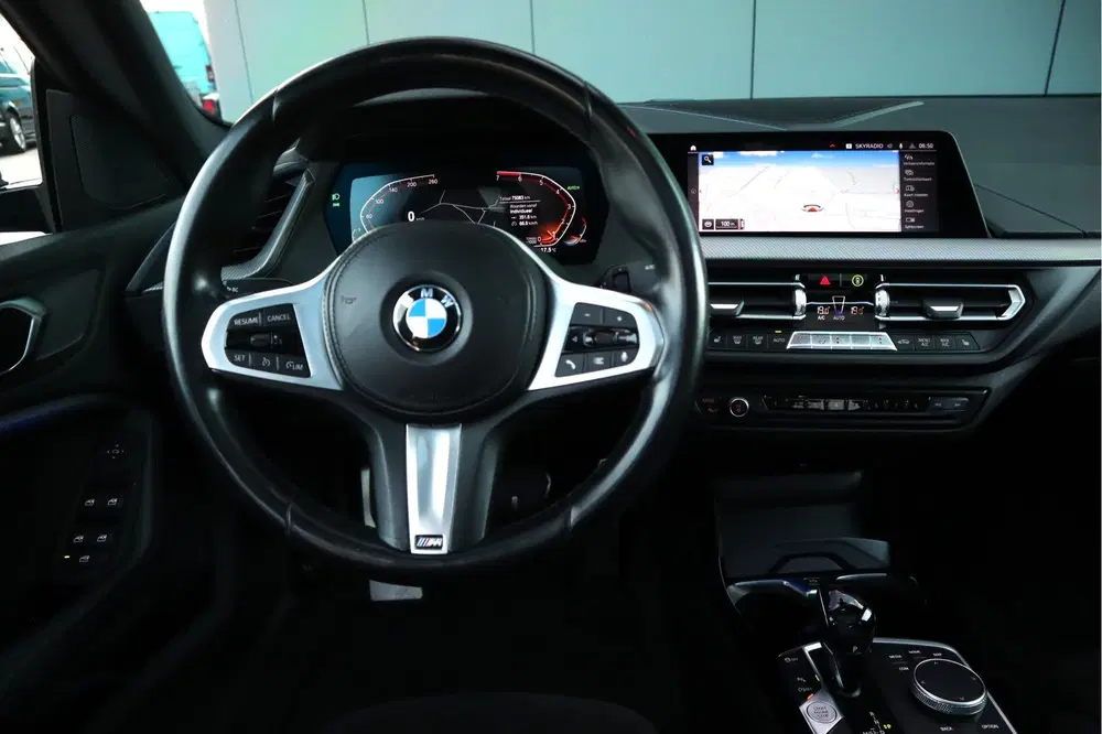BMW 2-serie 2 Serie Gran Coupé 218i Executive M Editio uit 2021, foto 10