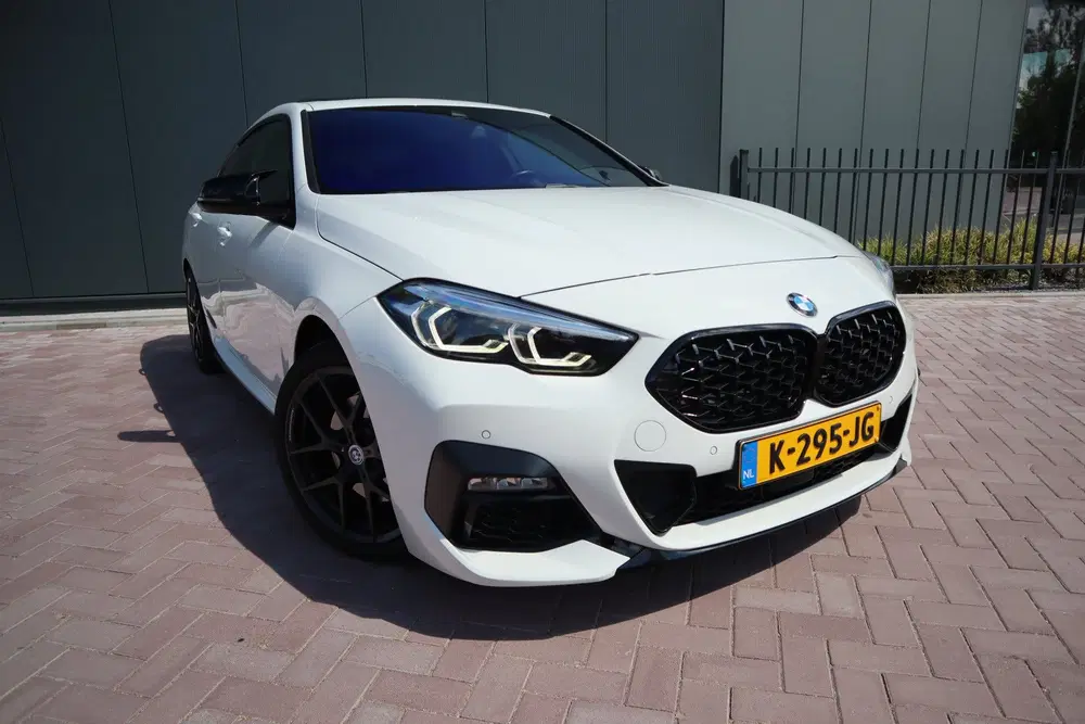 BMW 2-serie 2 Serie Gran Coupé 218i Executive M Editio uit 2021, foto 2