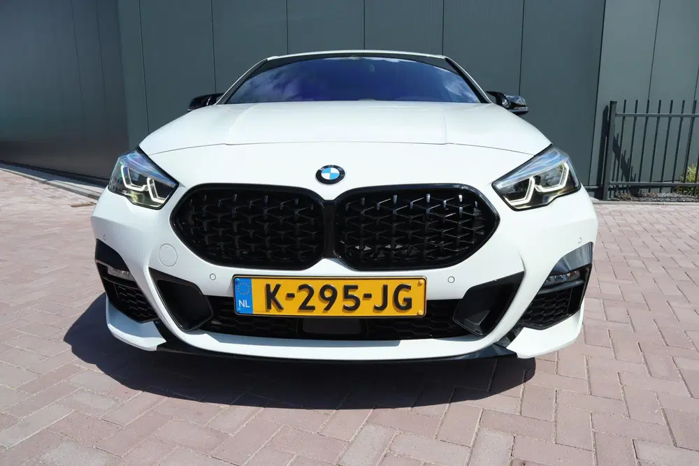 BMW 2-serie 2 Serie Gran Coupé 218i Executive M Editio uit 2021, foto 3
