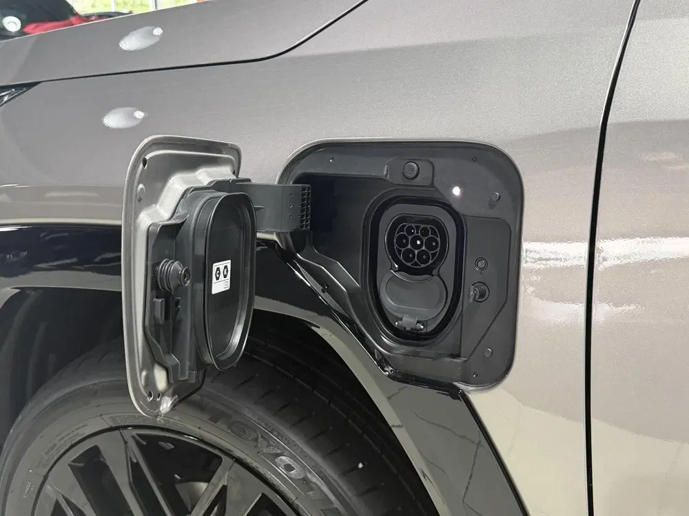 Toyota RAV 4 2.5 Plug-in Hybrid AWD 300 First Edition N uit 2026, foto 14