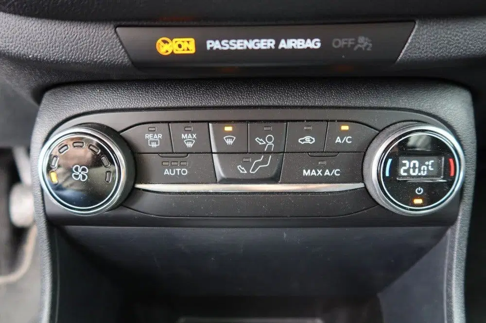 Ford Fiesta 1.0 EcoBoost Active X NAVI uit 2020, foto 9