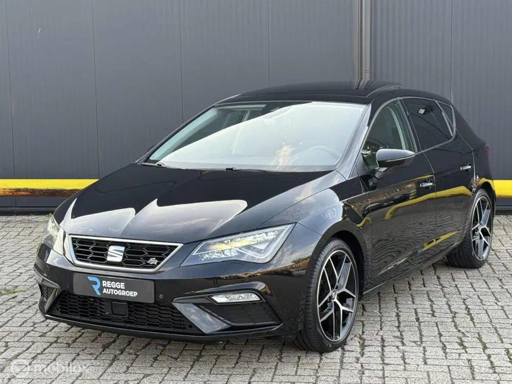 SEAT Leon 1.5 TSI FR PANORAMADAK uit 2019