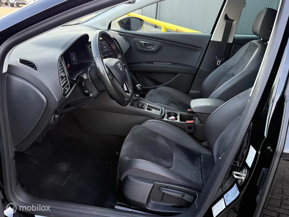 SEAT Leon 1.5 TSI FR PANORAMADAK uit 2019, foto 10
