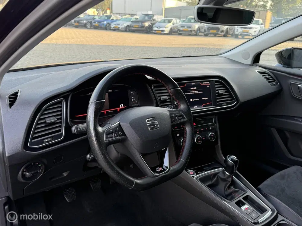 SEAT Leon 1.5 TSI FR PANORAMADAK uit 2019, foto 11